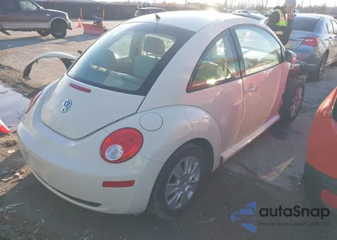 2009 Volkswagen New Beetle 2.5L z USA, uszkodzony, nr VIN 3VWPW31C79M513499